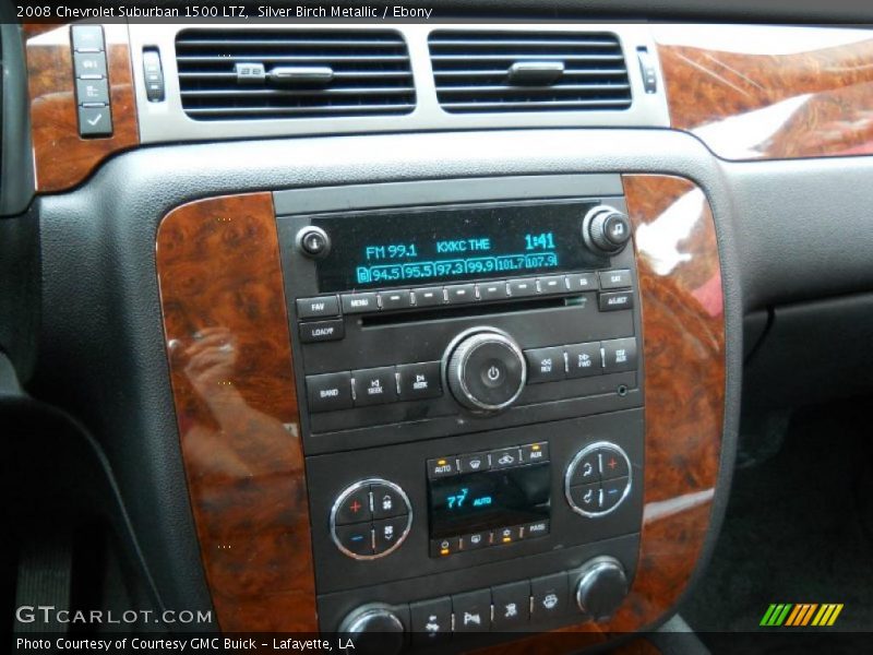 Controls of 2008 Suburban 1500 LTZ