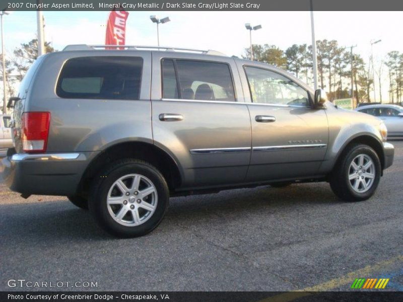 Mineral Gray Metallic / Dark Slate Gray/Light Slate Gray 2007 Chrysler Aspen Limited