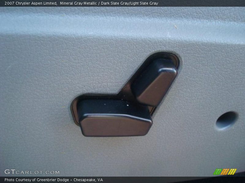 Mineral Gray Metallic / Dark Slate Gray/Light Slate Gray 2007 Chrysler Aspen Limited