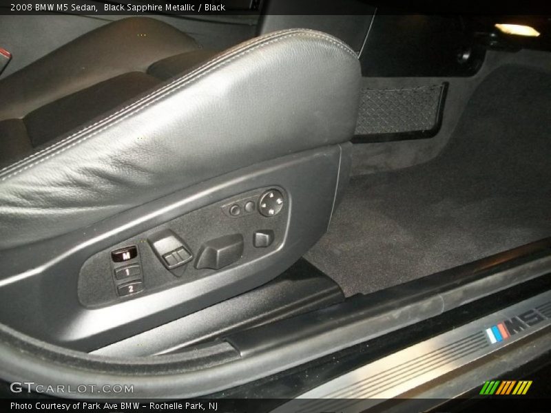 Controls of 2008 M5 Sedan