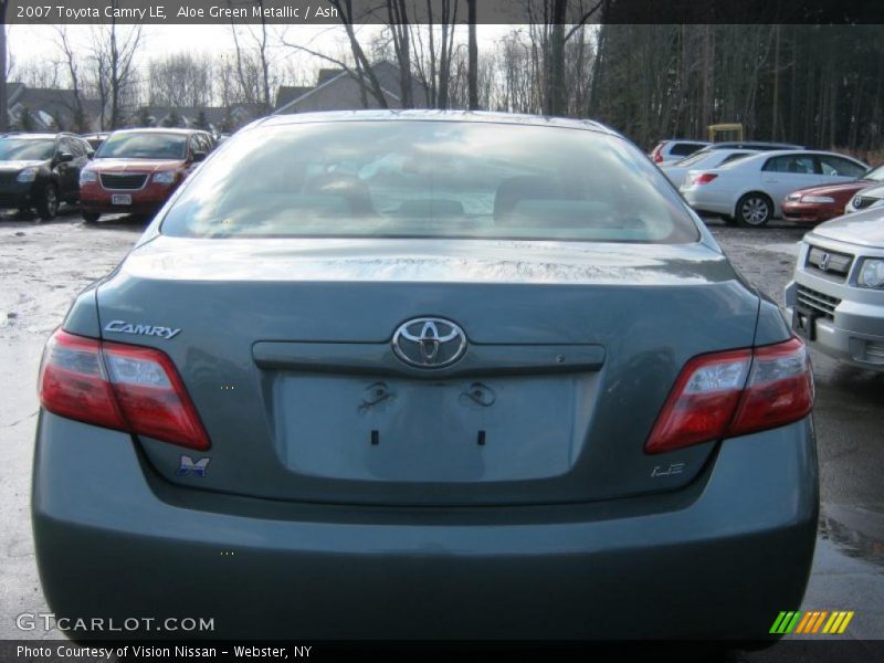Aloe Green Metallic / Ash 2007 Toyota Camry LE