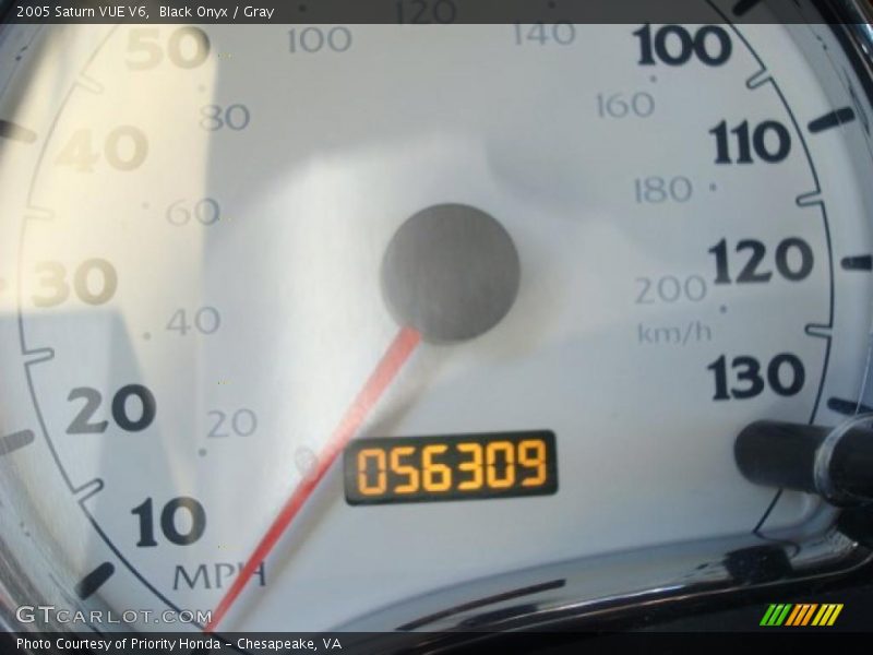 Black Onyx / Gray 2005 Saturn VUE V6