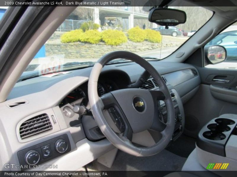 Dark Blue Metallic / Light Titanium 2009 Chevrolet Avalanche LS 4x4