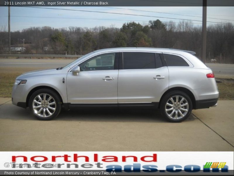 Ingot Silver Metallic / Charcoal Black 2011 Lincoln MKT AWD