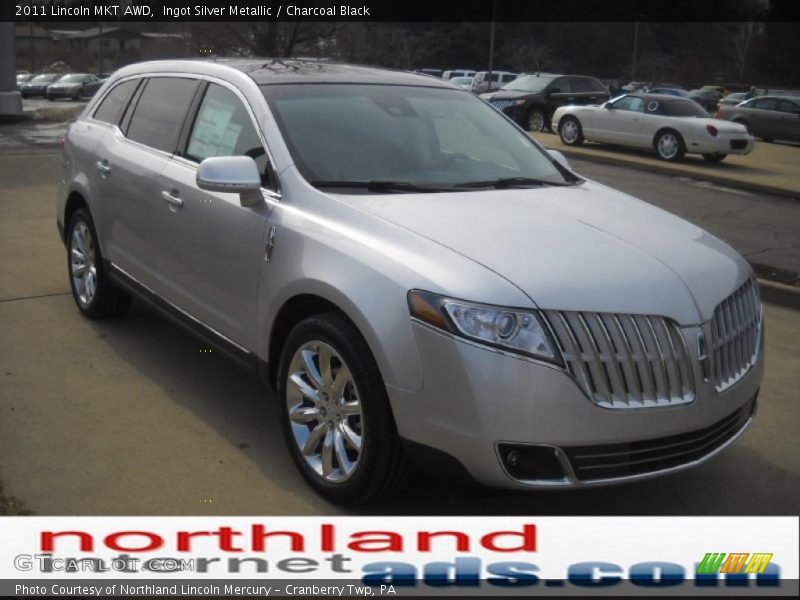 Ingot Silver Metallic / Charcoal Black 2011 Lincoln MKT AWD