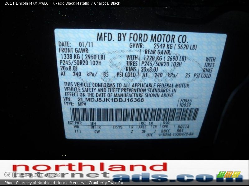 Tuxedo Black Metallic / Charcoal Black 2011 Lincoln MKX AWD