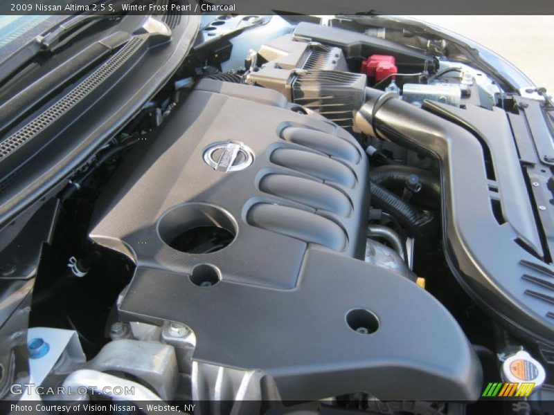 Winter Frost Pearl / Charcoal 2009 Nissan Altima 2.5 S