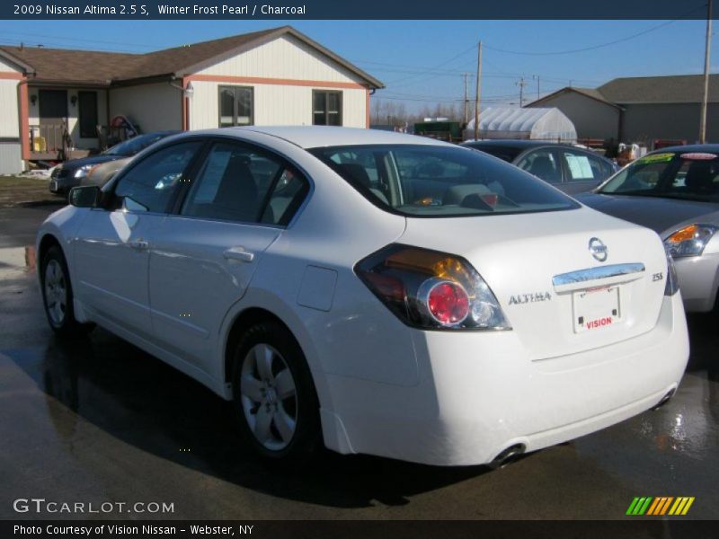 Winter Frost Pearl / Charcoal 2009 Nissan Altima 2.5 S