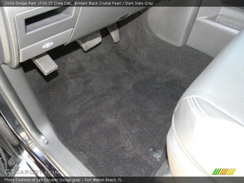 Brilliant Black Crystal Pearl / Dark Slate Gray 2009 Dodge Ram 1500 ST Crew Cab