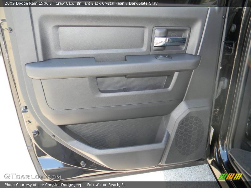 Brilliant Black Crystal Pearl / Dark Slate Gray 2009 Dodge Ram 1500 ST Crew Cab