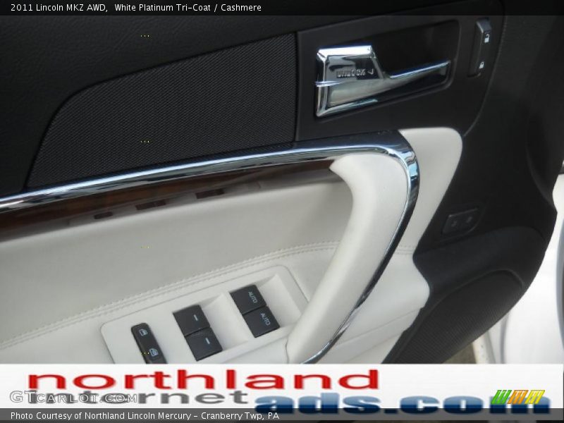 White Platinum Tri-Coat / Cashmere 2011 Lincoln MKZ AWD