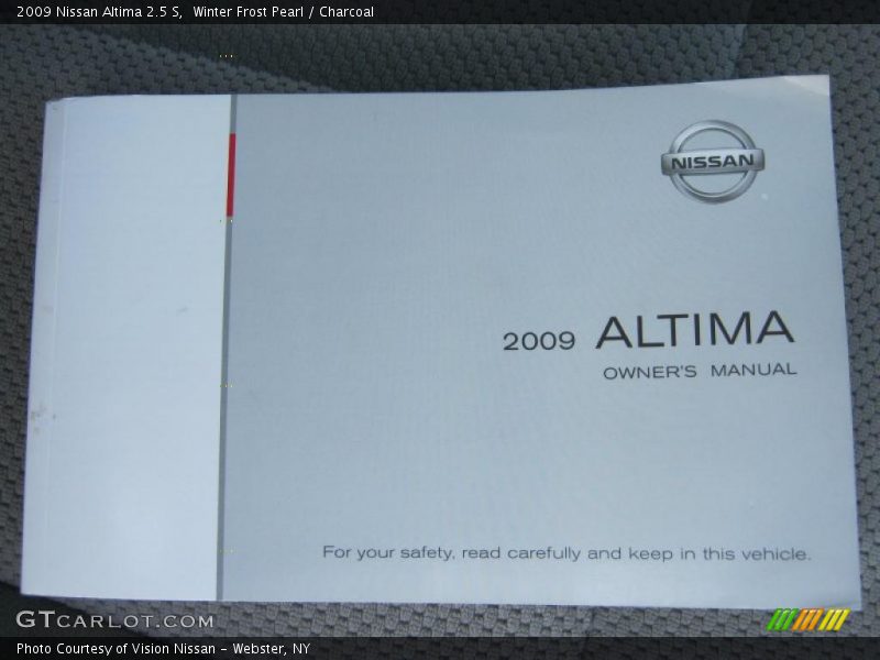 Winter Frost Pearl / Charcoal 2009 Nissan Altima 2.5 S