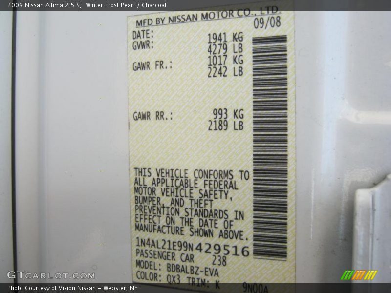 Winter Frost Pearl / Charcoal 2009 Nissan Altima 2.5 S