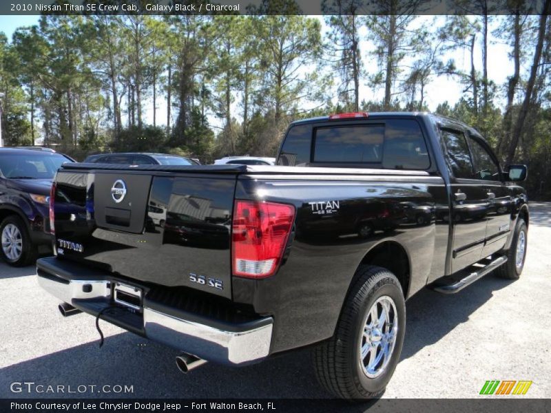 Galaxy Black / Charcoal 2010 Nissan Titan SE Crew Cab