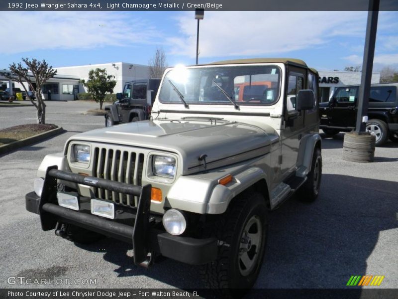 Front 3/4 View of 1992 Wrangler Sahara 4x4