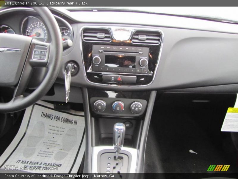 Blackberry Pearl / Black 2011 Chrysler 200 LX