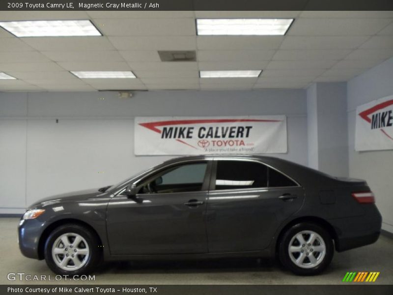 Magnetic Gray Metallic / Ash 2009 Toyota Camry LE