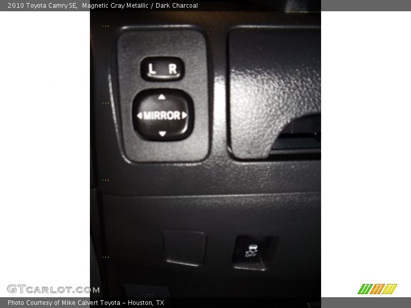 Magnetic Gray Metallic / Dark Charcoal 2010 Toyota Camry SE