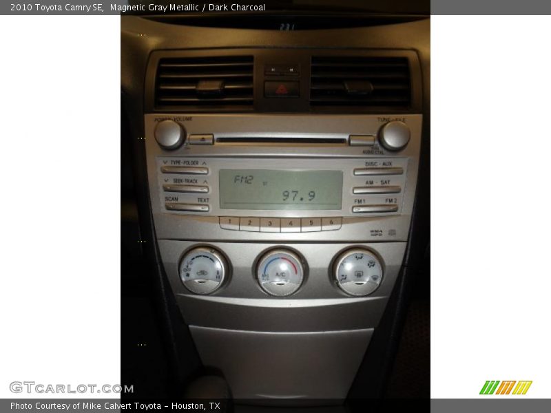 Magnetic Gray Metallic / Dark Charcoal 2010 Toyota Camry SE