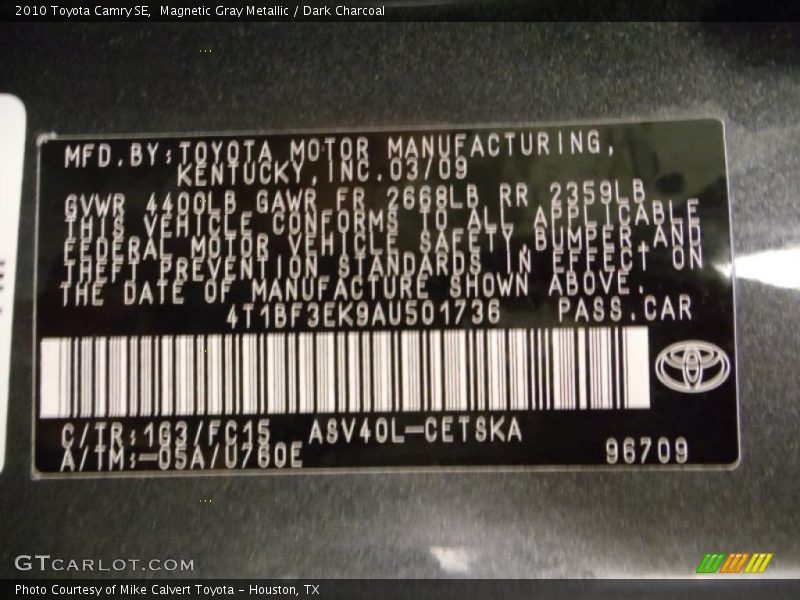 Magnetic Gray Metallic / Dark Charcoal 2010 Toyota Camry SE
