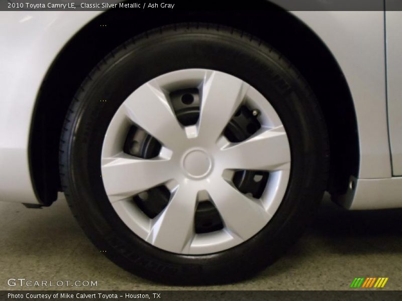 Classic Silver Metallic / Ash Gray 2010 Toyota Camry LE