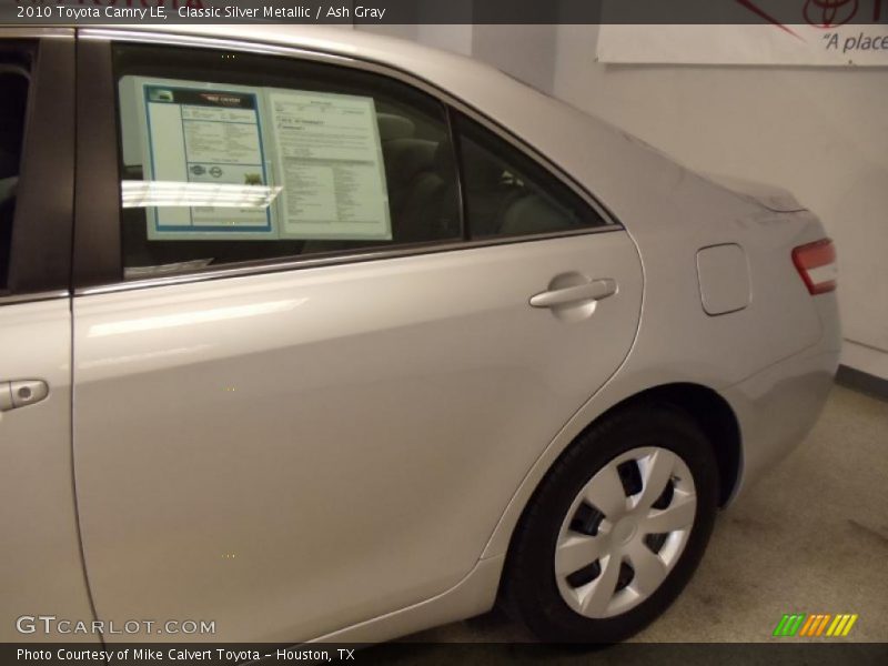 Classic Silver Metallic / Ash Gray 2010 Toyota Camry LE