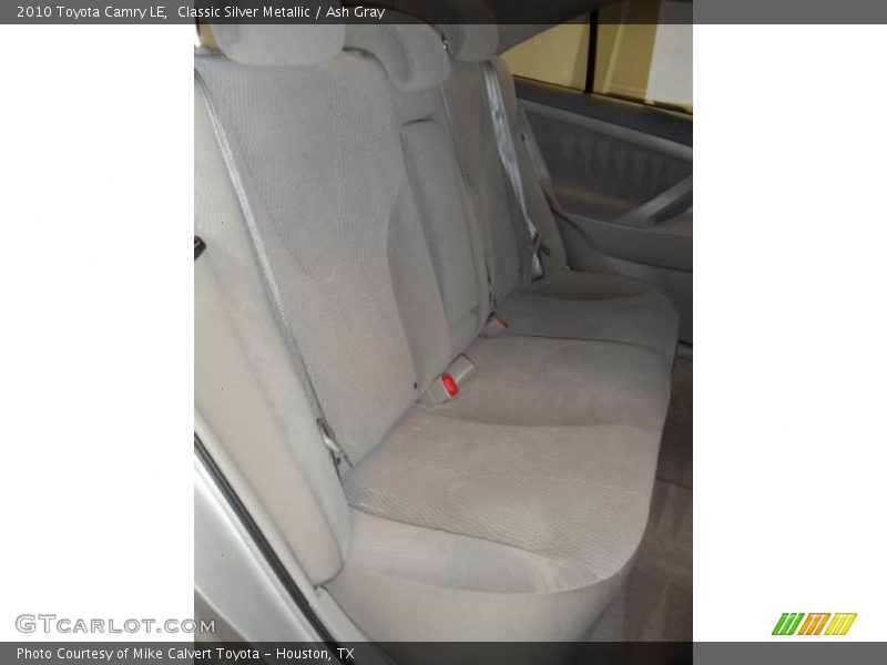 Classic Silver Metallic / Ash Gray 2010 Toyota Camry LE