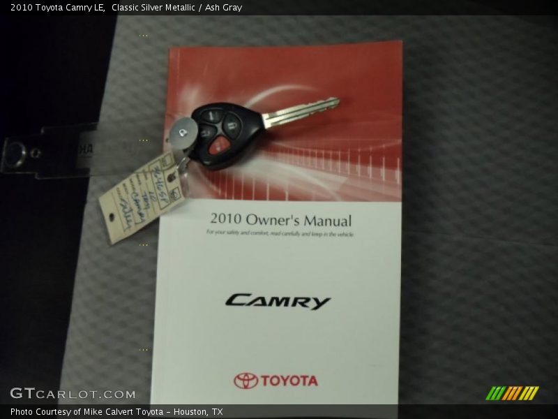 Classic Silver Metallic / Ash Gray 2010 Toyota Camry LE