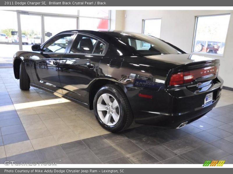 Brilliant Black Crystal Pearl / Black 2011 Dodge Charger SE