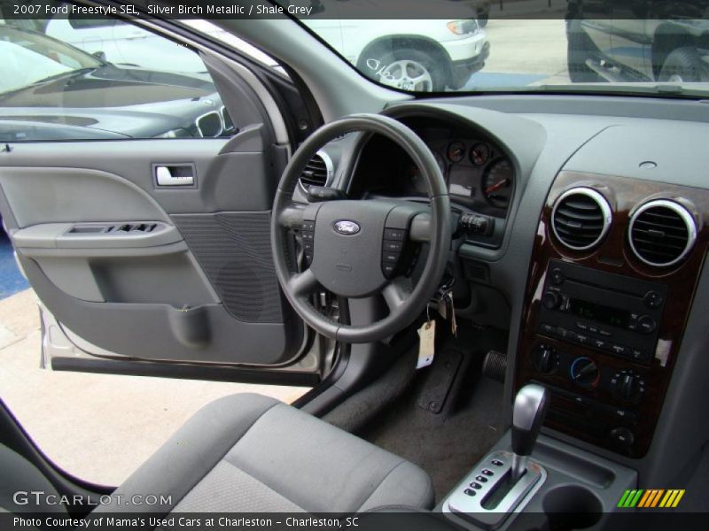 Silver Birch Metallic / Shale Grey 2007 Ford Freestyle SEL