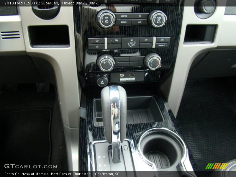 Tuxedo Black / Black 2010 Ford F150 FX2 SuperCab