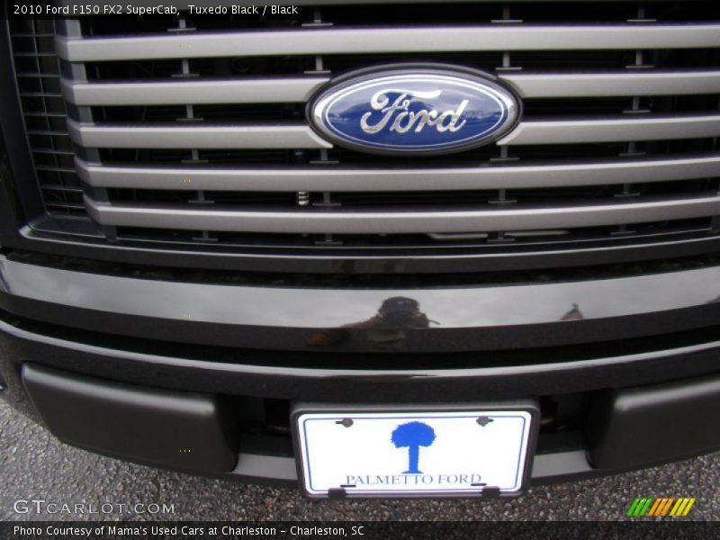 Tuxedo Black / Black 2010 Ford F150 FX2 SuperCab