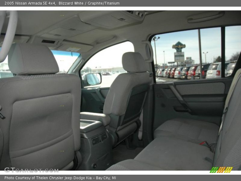 Blizzard White / Graphite/Titanium 2005 Nissan Armada SE 4x4