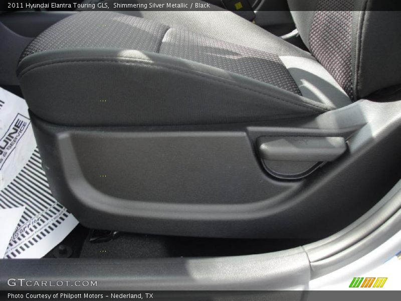 Shimmering Silver Metallic / Black 2011 Hyundai Elantra Touring GLS