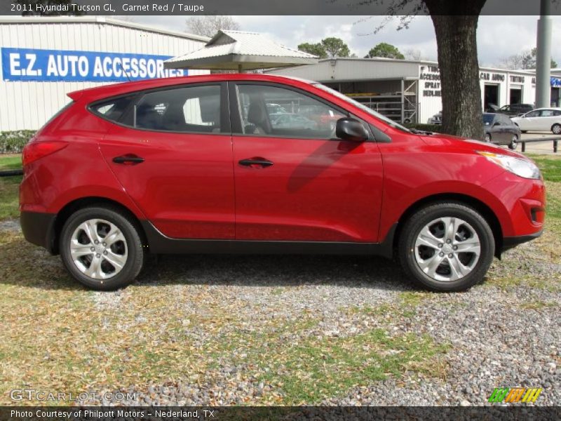  2011 Tucson GL Garnet Red
