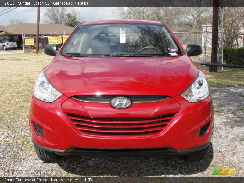  2011 Tucson GL Garnet Red