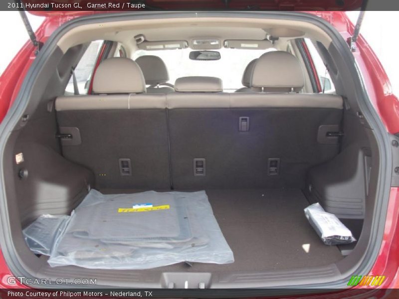  2011 Tucson GL Trunk