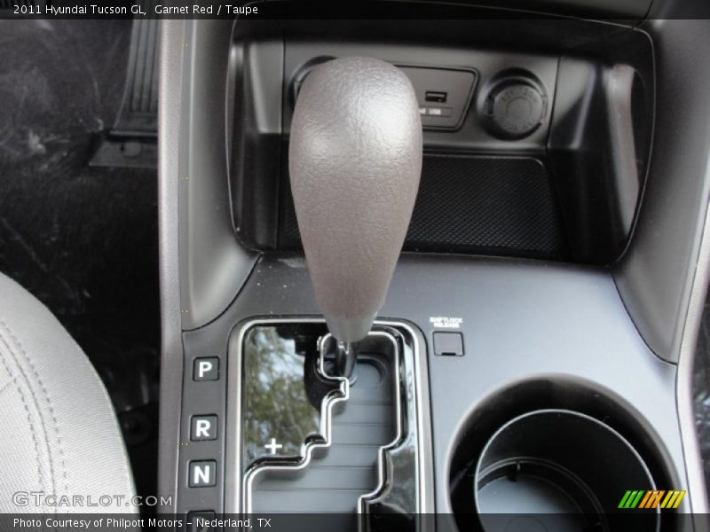  2011 Tucson GL 6 Speed Shiftronic Automatic Shifter