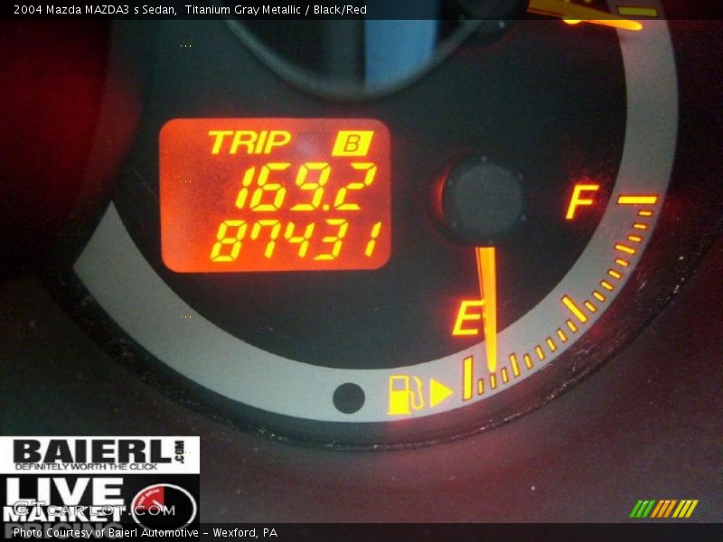 Titanium Gray Metallic / Black/Red 2004 Mazda MAZDA3 s Sedan