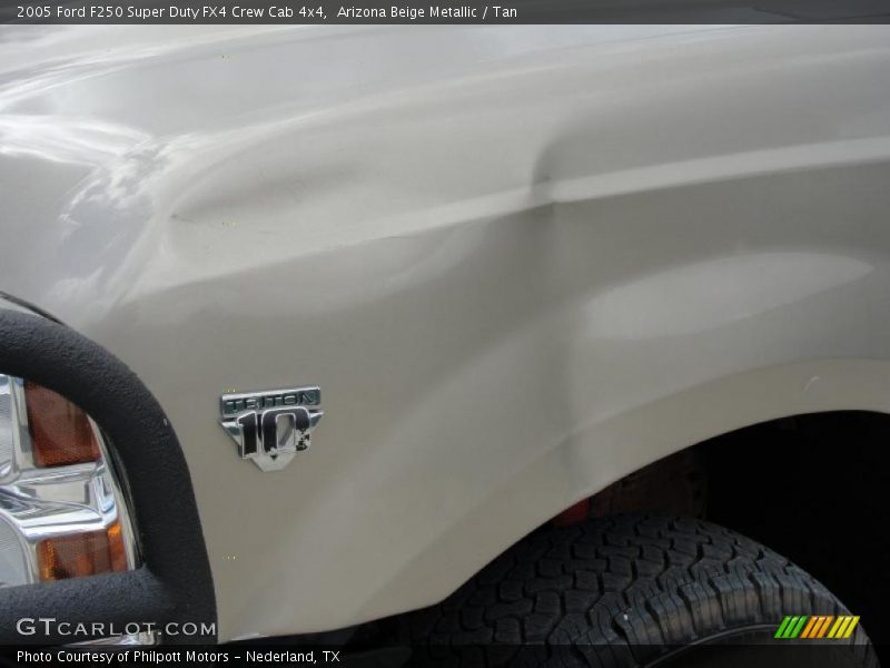 Arizona Beige Metallic / Tan 2005 Ford F250 Super Duty FX4 Crew Cab 4x4