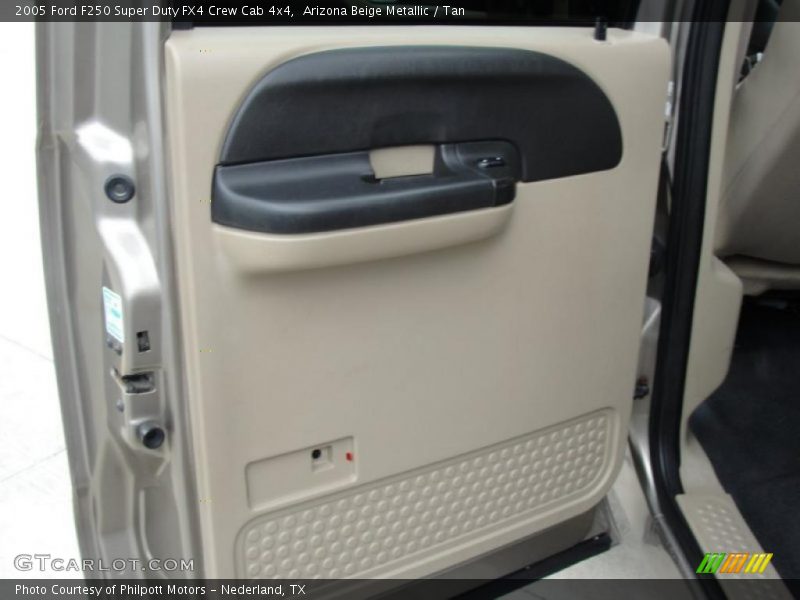 Arizona Beige Metallic / Tan 2005 Ford F250 Super Duty FX4 Crew Cab 4x4