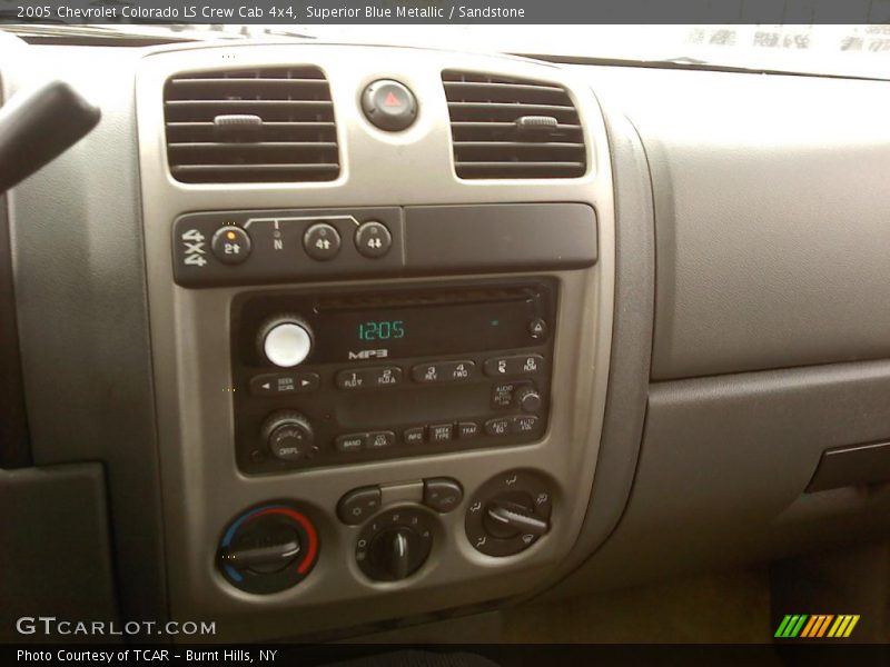 Superior Blue Metallic / Sandstone 2005 Chevrolet Colorado LS Crew Cab 4x4