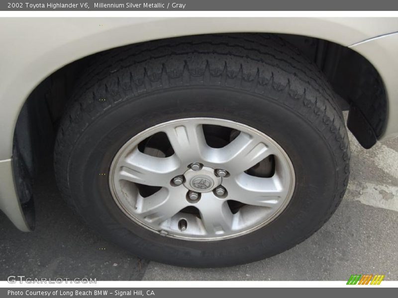 Millennium Silver Metallic / Gray 2002 Toyota Highlander V6