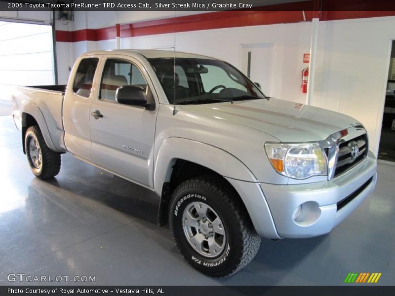 Silver Streak Mica / Graphite Gray 2005 Toyota Tacoma PreRunner TRD Access Cab