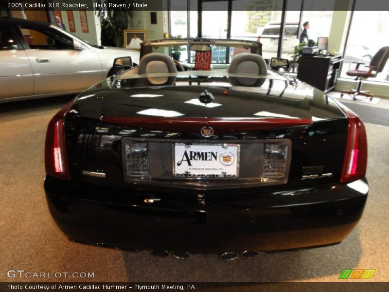 Black Raven / Shale 2005 Cadillac XLR Roadster