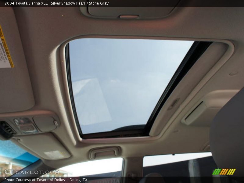 Silver Shadow Pearl / Stone Gray 2004 Toyota Sienna XLE