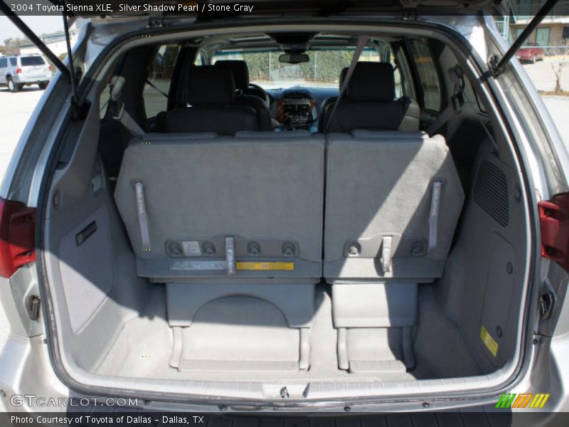 Silver Shadow Pearl / Stone Gray 2004 Toyota Sienna XLE