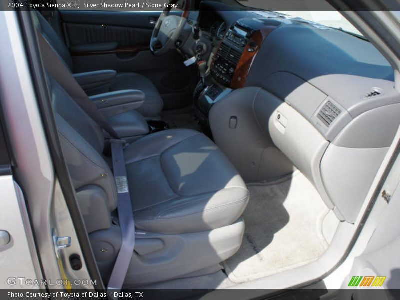 Silver Shadow Pearl / Stone Gray 2004 Toyota Sienna XLE