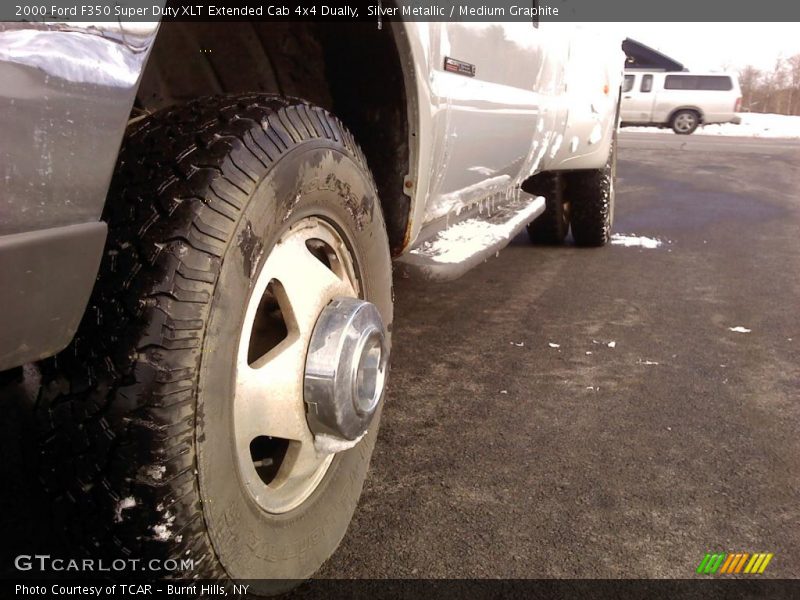 Silver Metallic / Medium Graphite 2000 Ford F350 Super Duty XLT Extended Cab 4x4 Dually