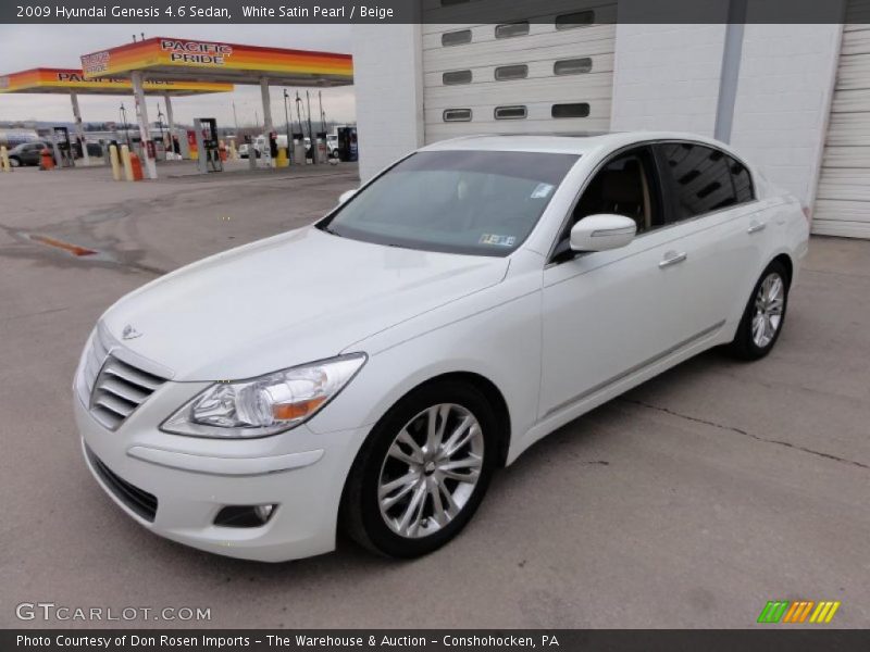 Front 3/4 View of 2009 Genesis 4.6 Sedan